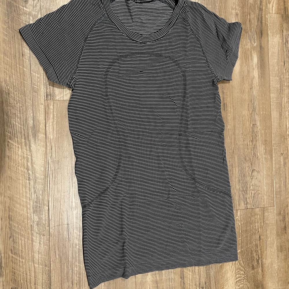 lululemon swiftly tech short sleeve